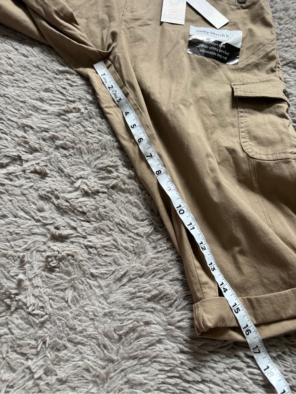 NWT Dash Khaki Cargo Capris size Large - Picture 7 of 8